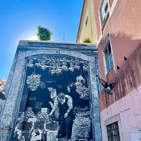 Hostel Asian Everest House Lisbon