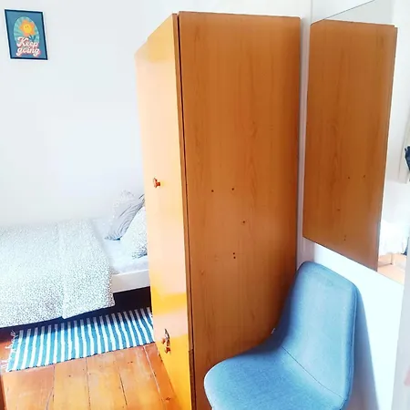 Hostel Asian Everest House Lisbon