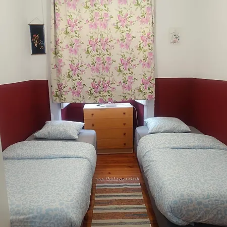 Asian Everest House Лиссабон