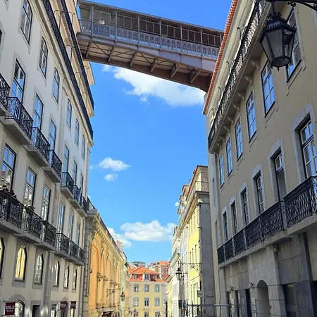 Asian Everest House Хостел *