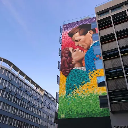 アジアン エベレスト ハウス *