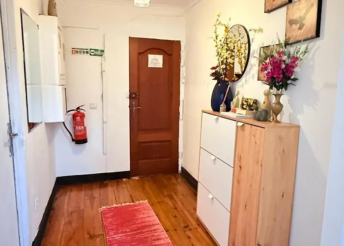 Hostel Asian Everest House *