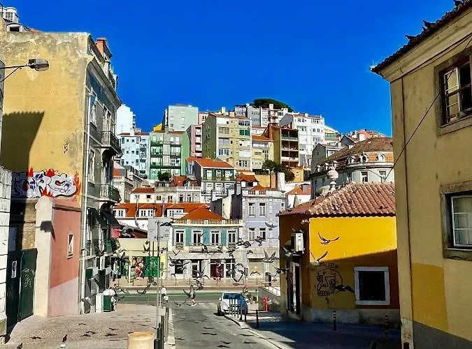 Asian Everest House * Lisbona