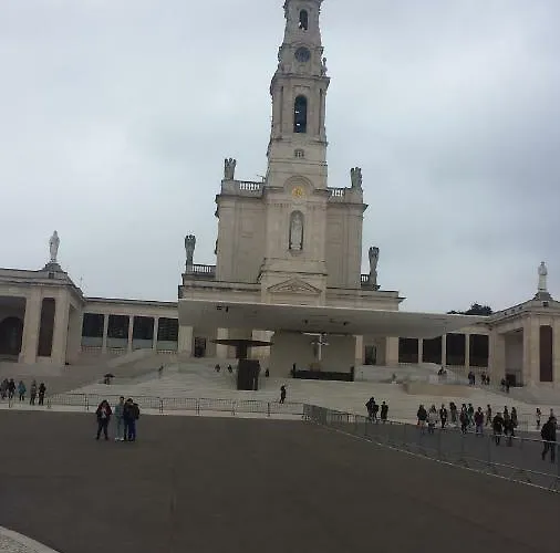 Ostello Asian Everest House Lisbona