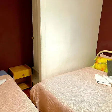 Hostel Asian Everest House Lisboa