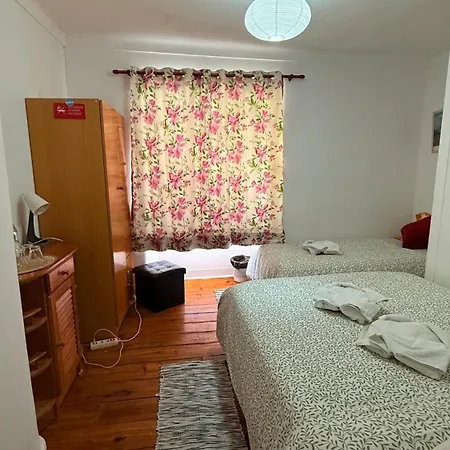 Hostel Asian Everest House *